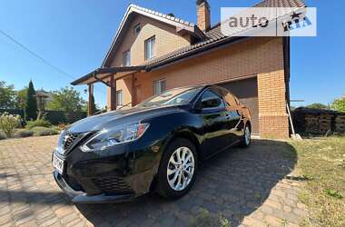 Седан Nissan Sentra 2018 в Киеве