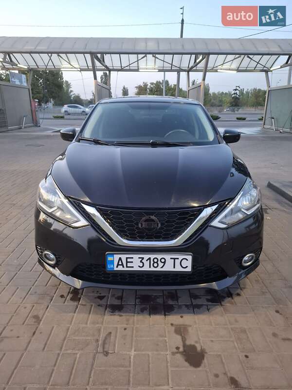 Седан Nissan Sentra 2017 в Дніпрі