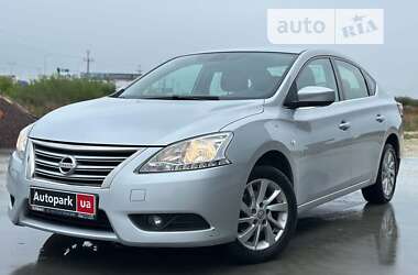 Седан Nissan Sentra 2015 в Львове