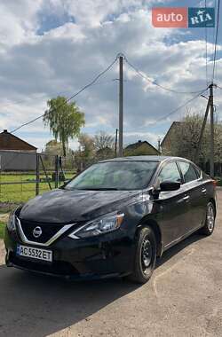 Седан Nissan Sentra 2017 в Горохові