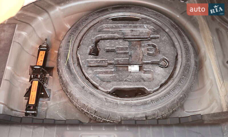 Седан Nissan Sentra 2020 в Луцке