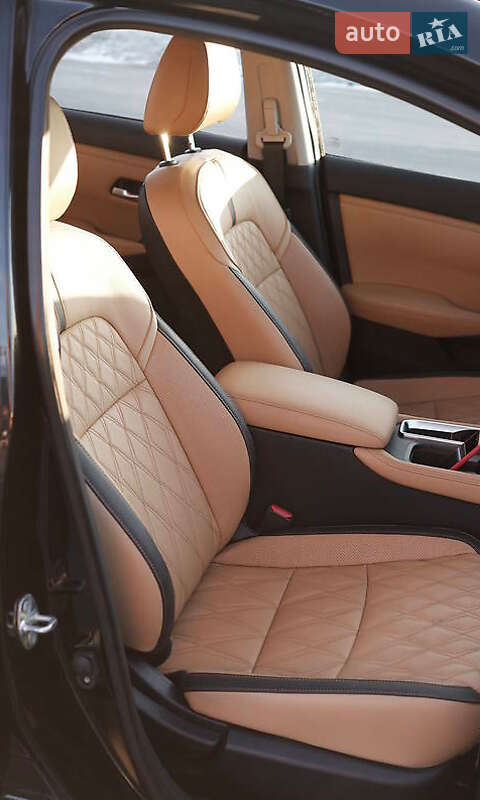 Седан Nissan Sentra 2020 в Луцке