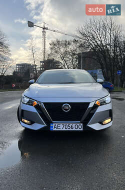 Седан Nissan Sentra 2021 в Львове