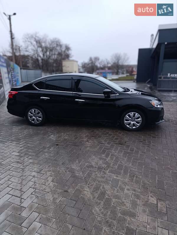 Седан Nissan Sentra 2016 в Царичанке