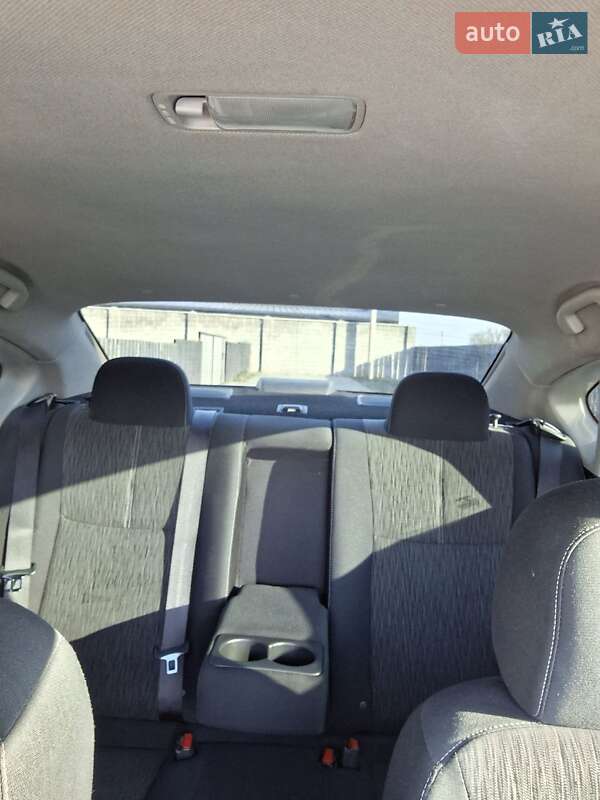 Седан Nissan Sentra 2015 в Новом Ярычеве