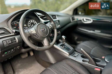 Седан Nissan Sentra 2016 в 