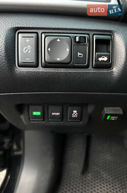 Седан Nissan Sentra 2016 в 