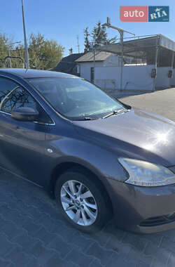 Седан Nissan Sentra 2015 в 