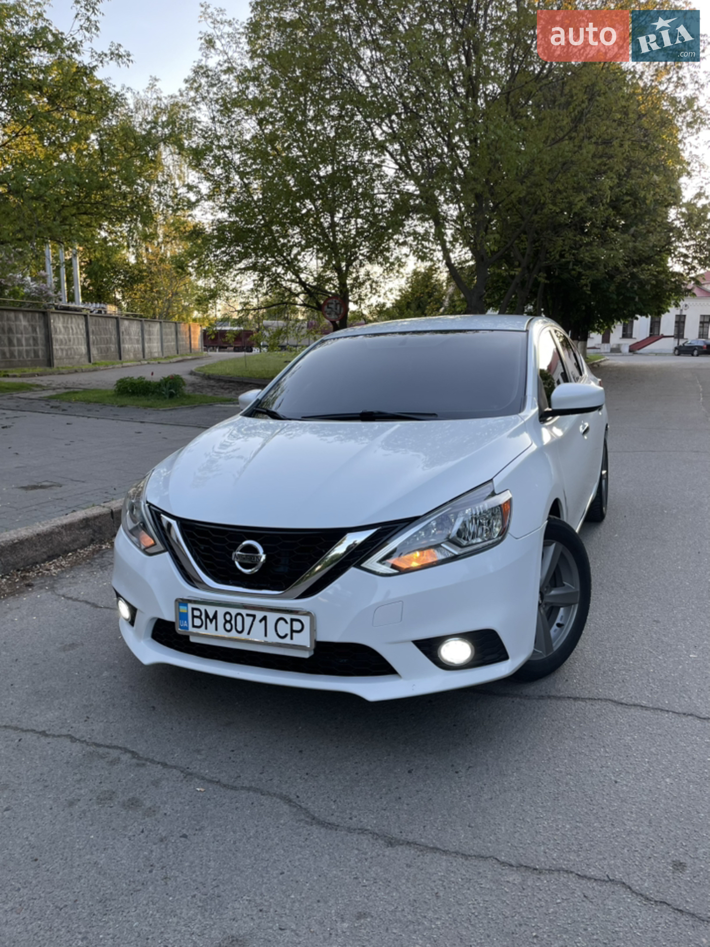2017 Nissan Sentra - фото 1