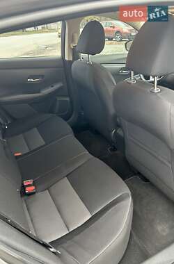 Седан Nissan Sentra 2020 в 