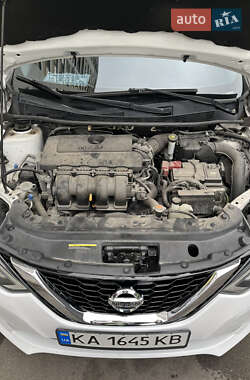 Седан Nissan Sentra 2016 в 