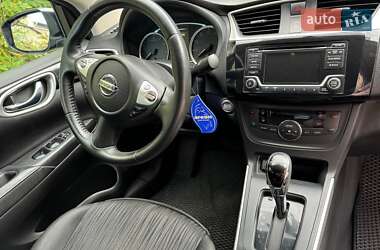 Седан Nissan Sentra 2018 в 