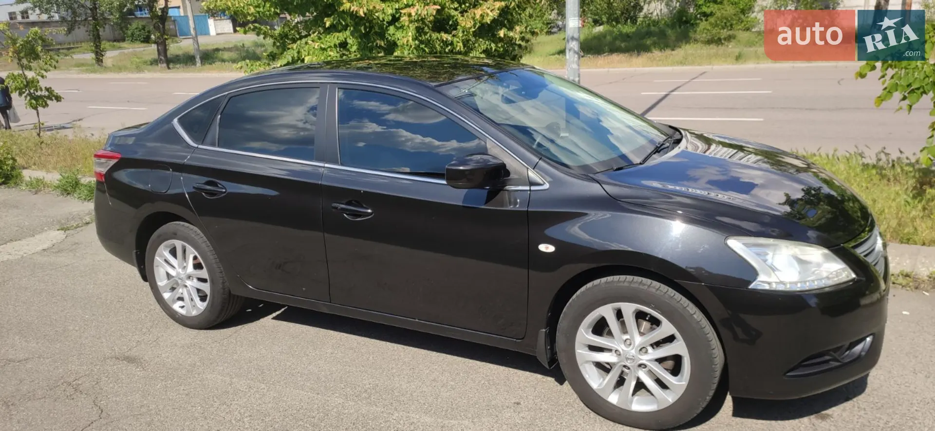 2015 Nissan Sentra - мініатюра 13
