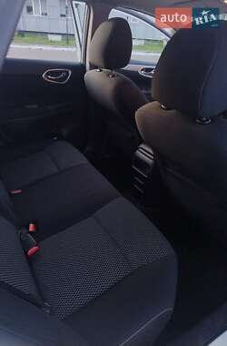 Седан Nissan Sentra 2015 в 