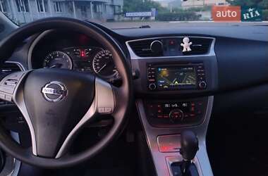 Седан Nissan Sentra 2015 в 