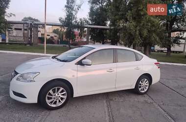 Седан Nissan Sentra 2015 в 