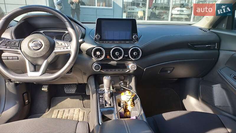 Седан Nissan Sentra 2020 в Києві