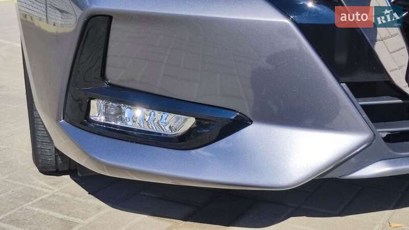 Седан Nissan Sentra 2020 в Ровно