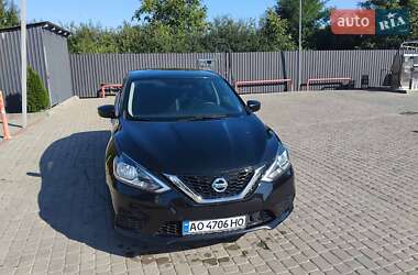 Седан Nissan Sentra 2018 в Мукачево