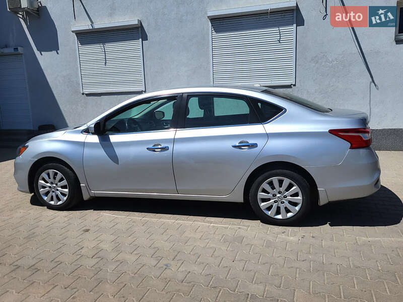 Nissan Sentra 2017