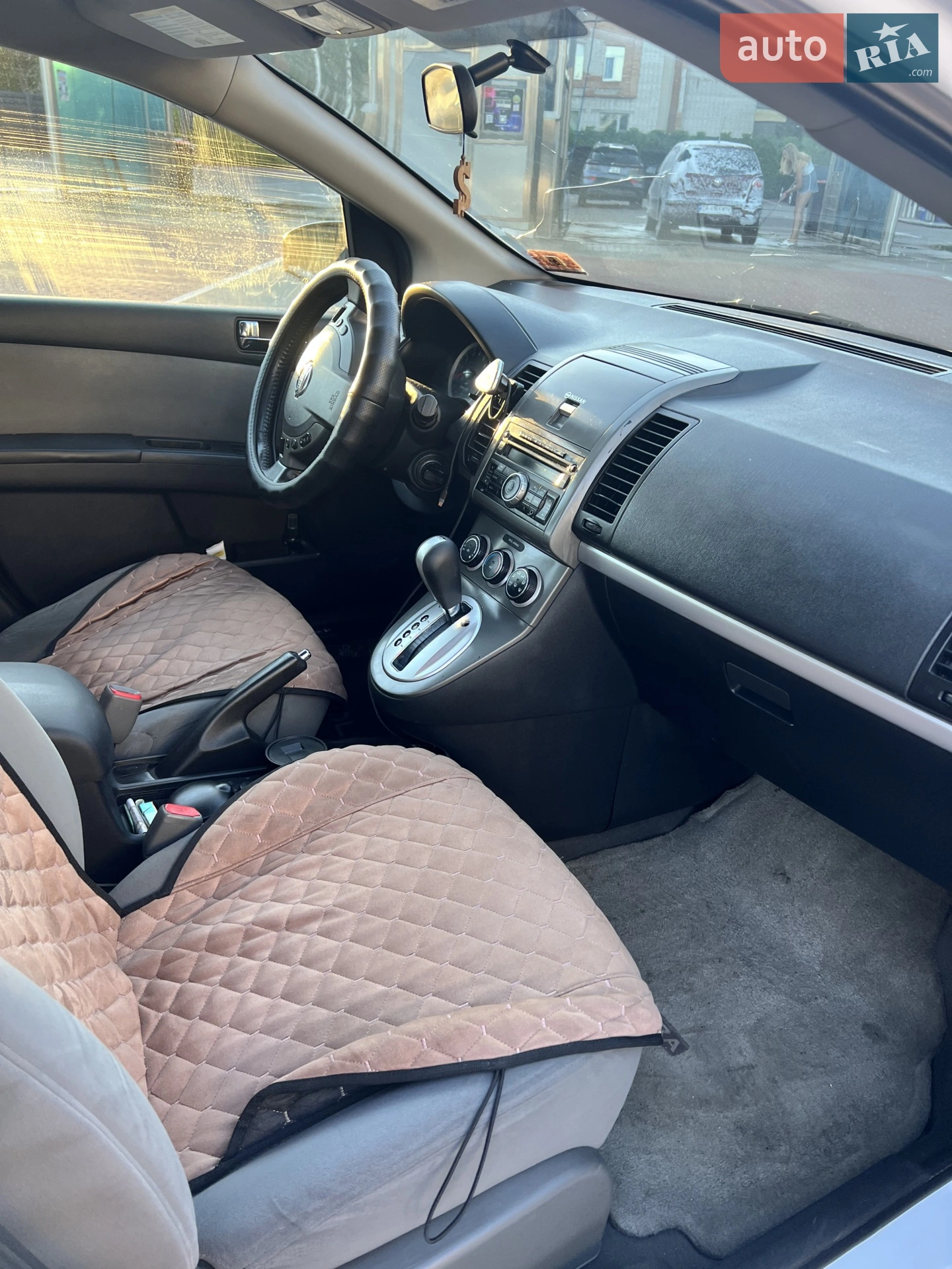 2011 Nissan Sentra - мініатюра 11
