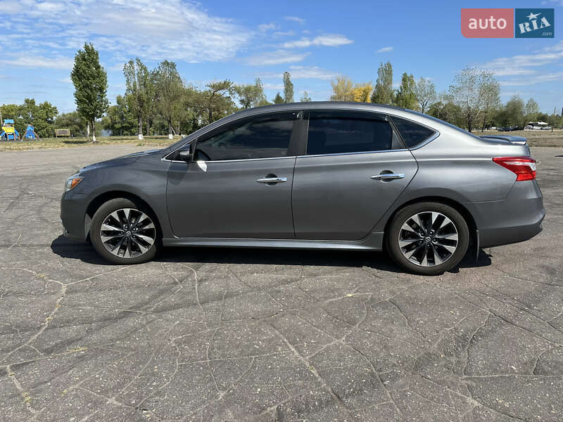 Седан Nissan Sentra 2016 в Кам'янському