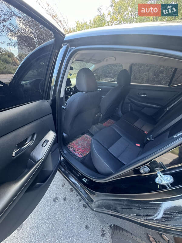 Седан Nissan Sentra 2020 в Черкасах