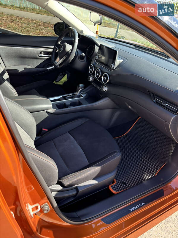 Седан Nissan Sentra 2021 в Полтаве