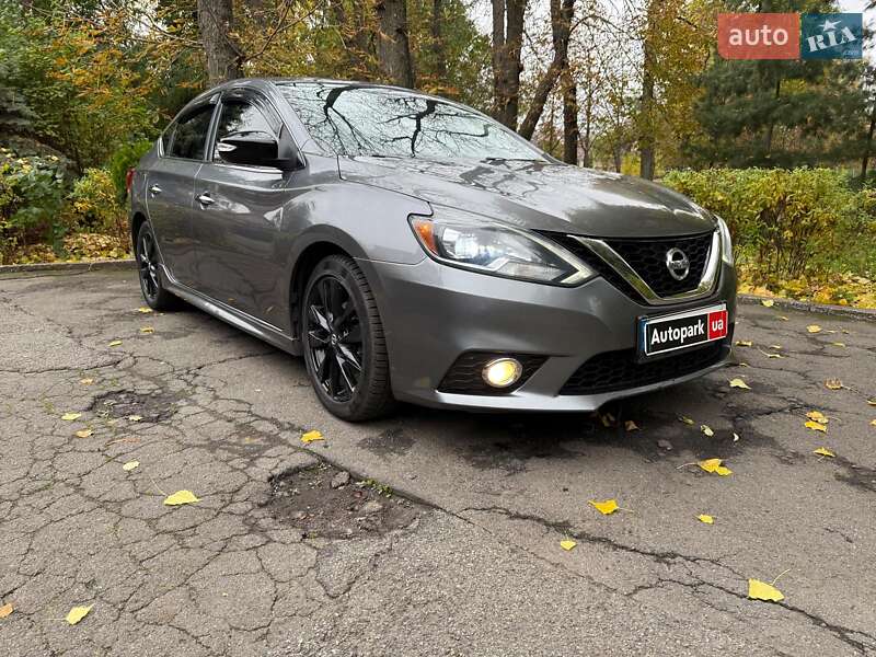 Седан Nissan Sentra 2017 в Киеве фото 3 Седан Nissan Sentra 2017 в Киеве