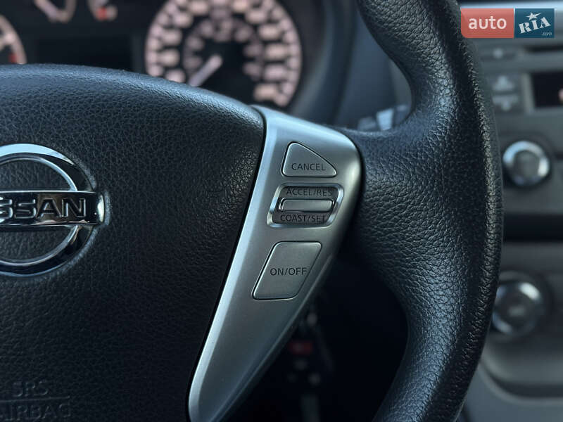 Седан Nissan Sentra 2013 в Києві