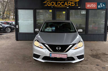 Седан Nissan Sentra 2019 в Львове
