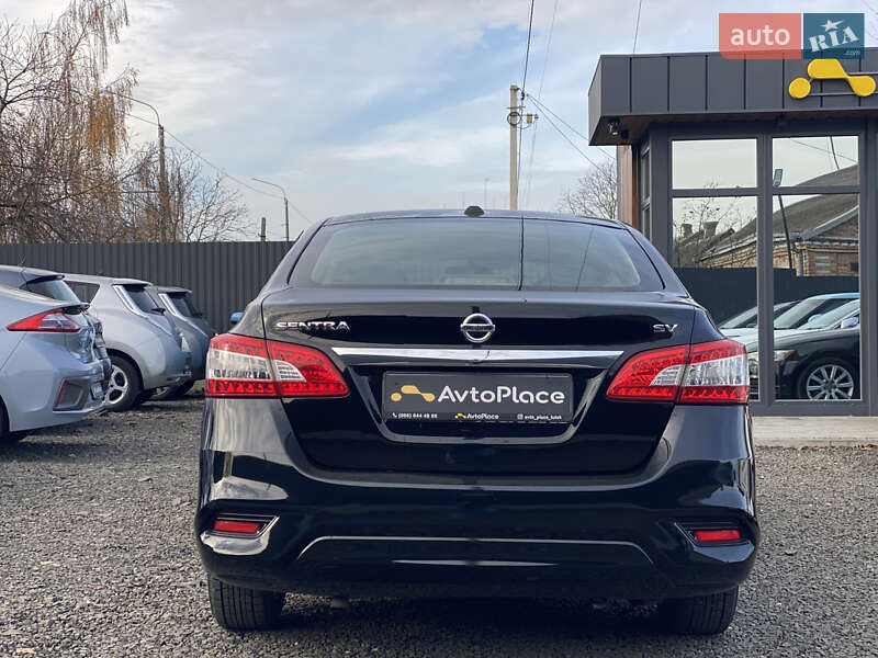 Седан Nissan Sentra 2019 в Луцке