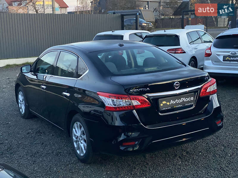 Седан Nissan Sentra 2019 в Луцке