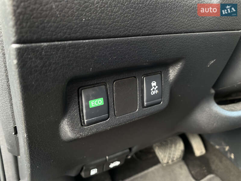 Седан Nissan Sentra 2019 в Луцке