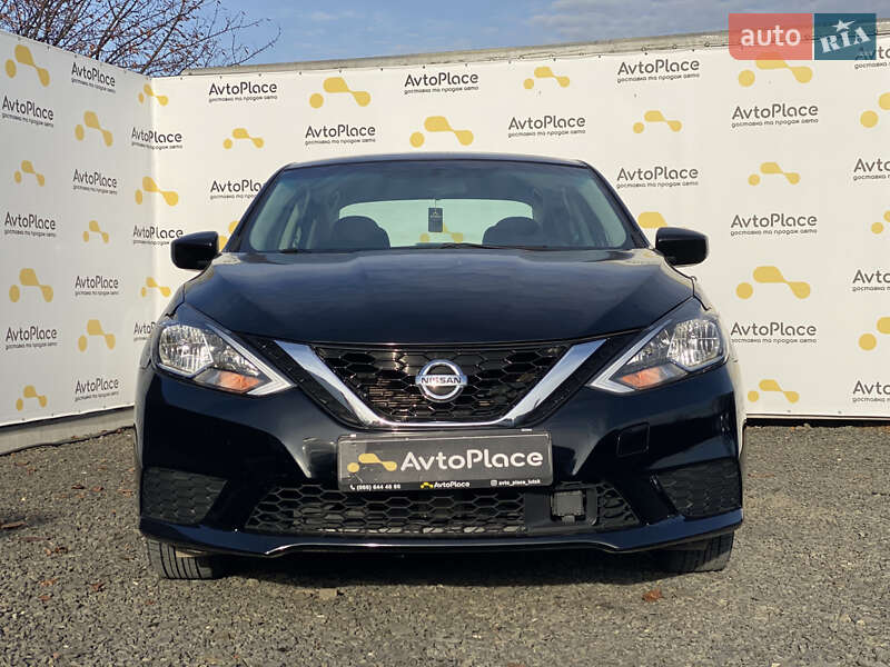 Седан Nissan Sentra 2019 в Луцке