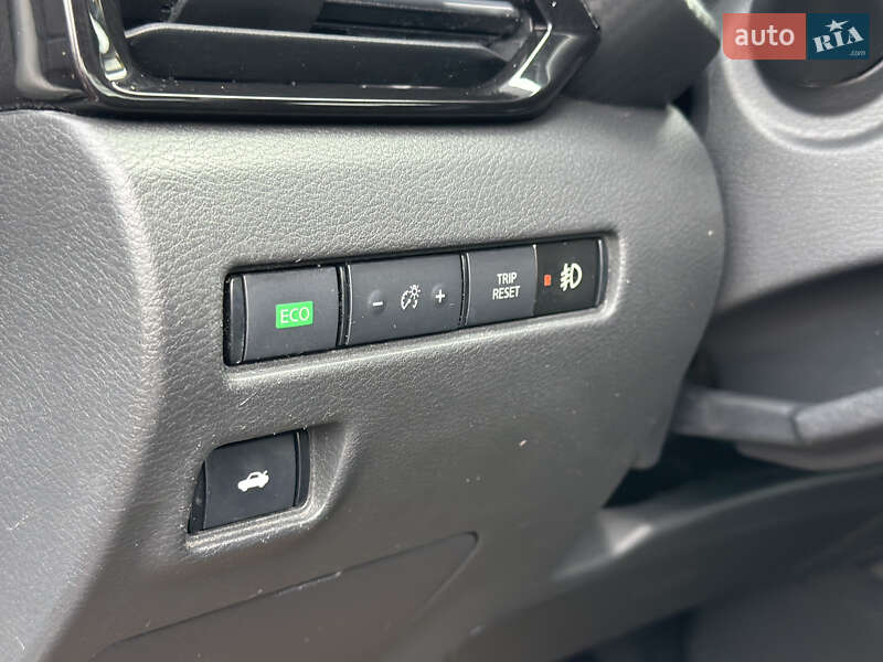 Седан Nissan Sentra 2020 в Ровно