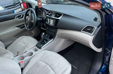 Седан Nissan Sentra 2017 в Полтаві
