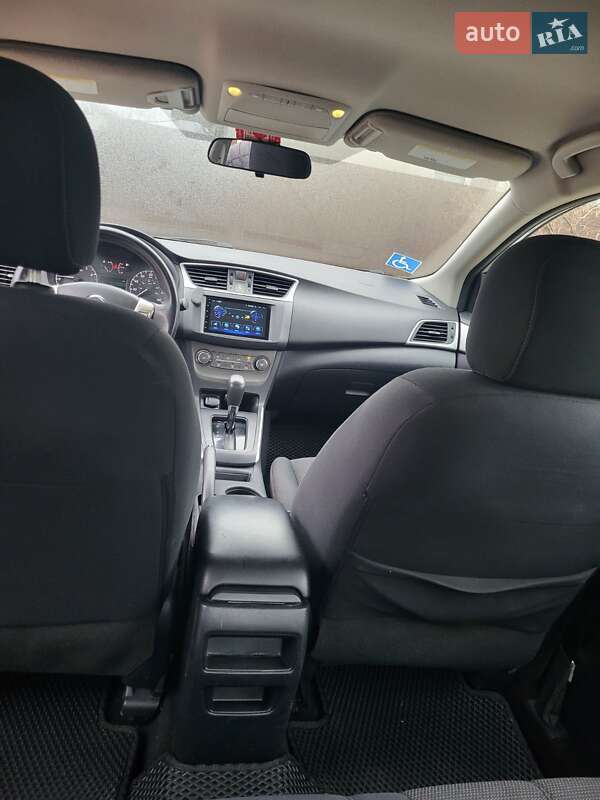 Седан Nissan Sentra 2014 в Дніпрі