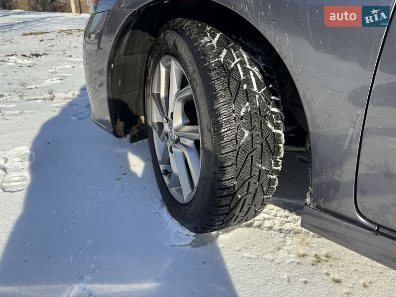 Седан Nissan Sentra 2014 в Харькове