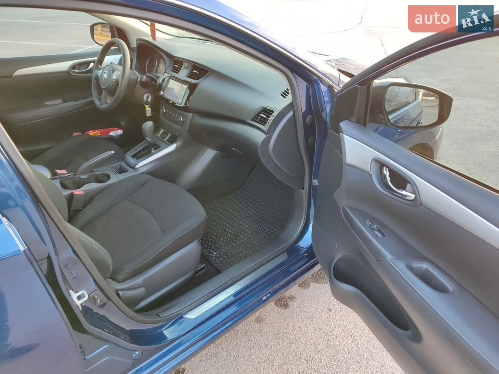 2019 Nissan Sentra - мініатюра 11