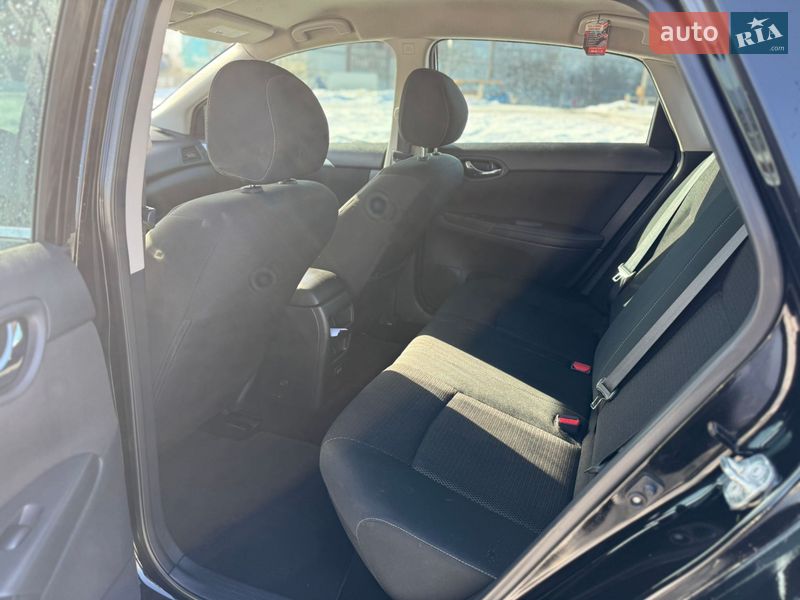 Седан Nissan Sentra 2019 в Сумах