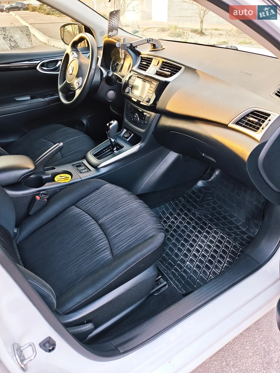 2018 Nissan Sentra - мініатюра 7