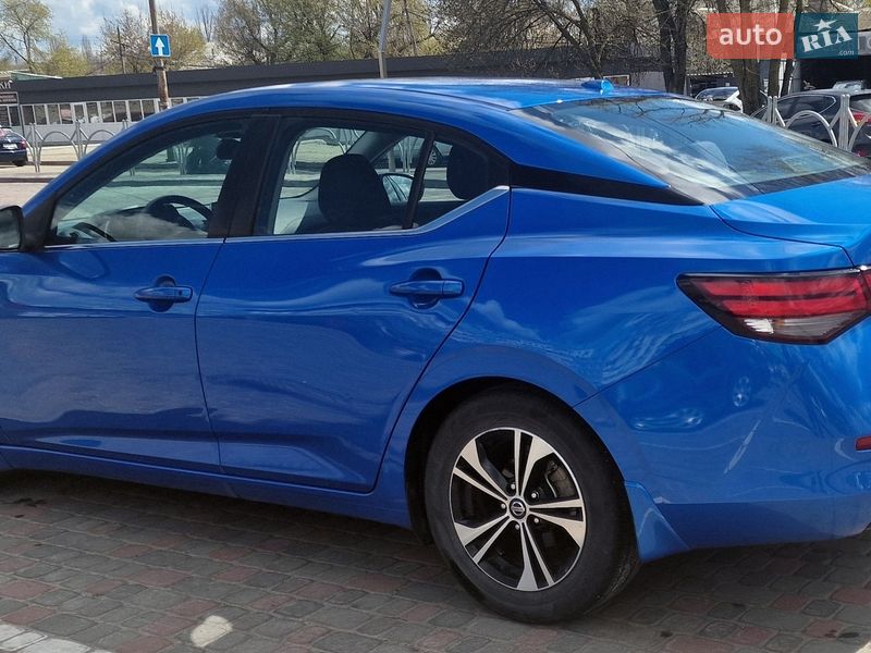 Седан Nissan Sentra 2021 в Днепре