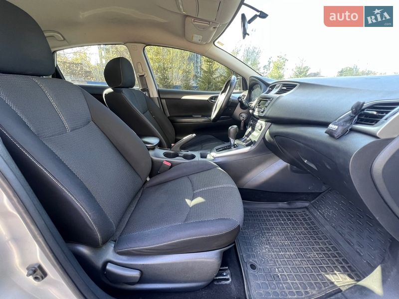 Седан Nissan Sentra 2016 в Киеве фото 30 Седан Nissan Sentra 2016 в Киеве