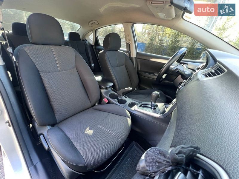 Седан Nissan Sentra 2016 в Киеве фото 32 Седан Nissan Sentra 2016 в Киеве