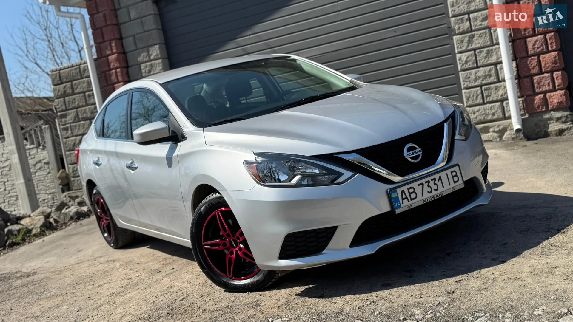 2016 Nissan Sentra - фото 1