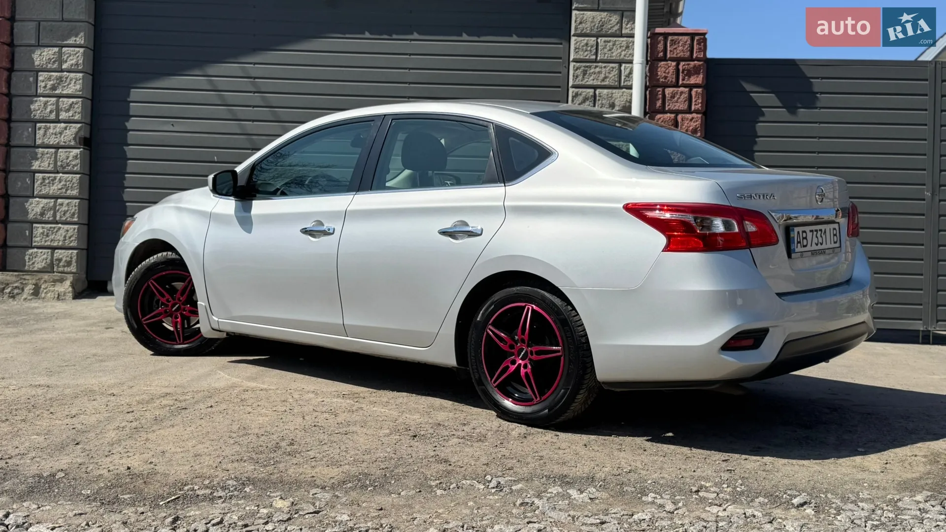 2016 Nissan Sentra - мініатюра 13
