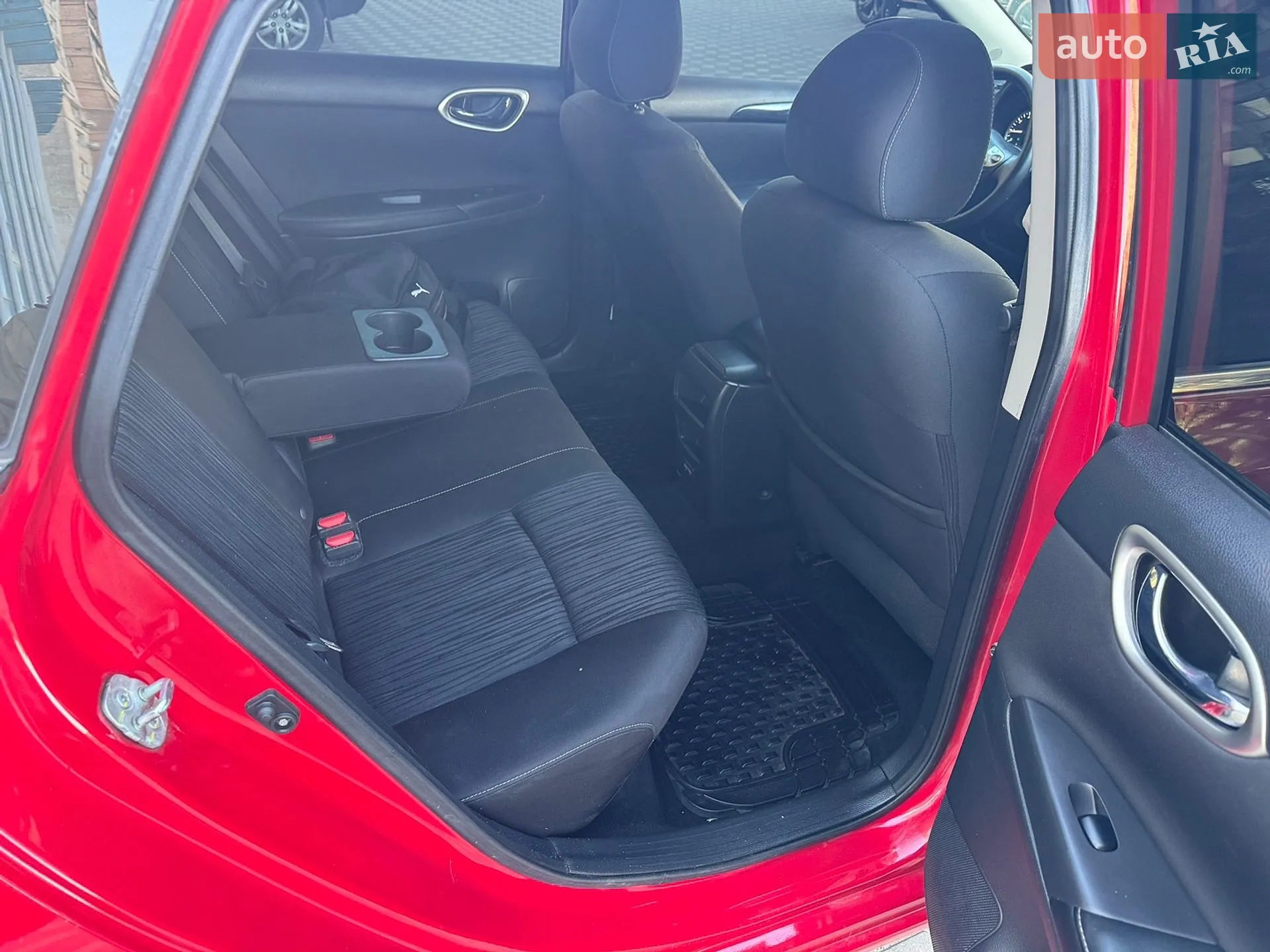 2018 Nissan Sentra - мініатюра 27
