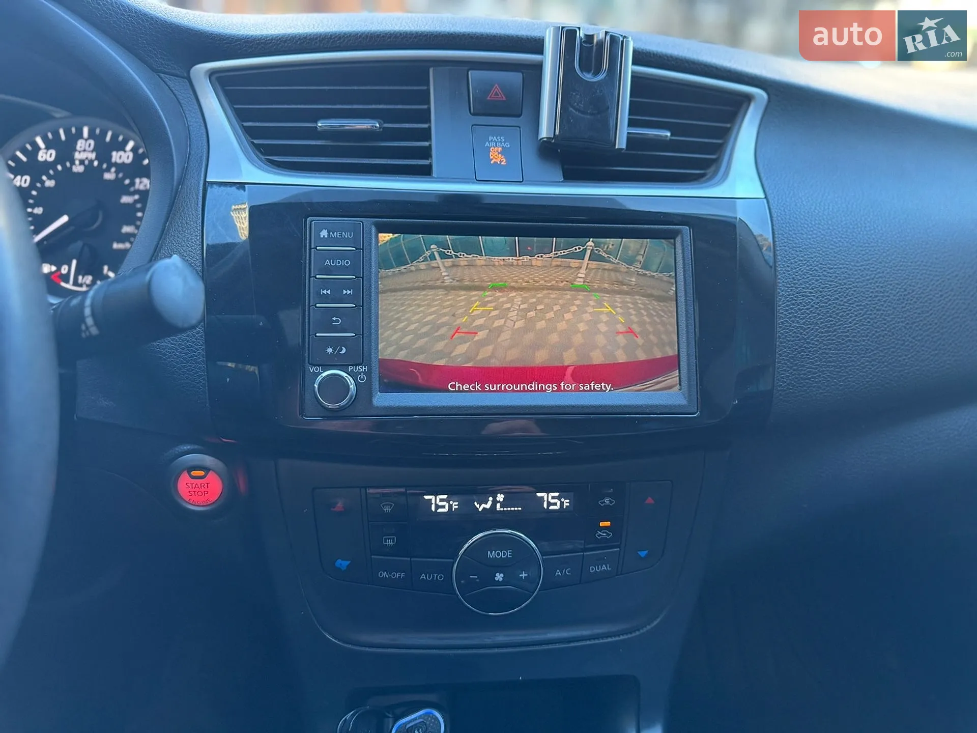 2018 Nissan Sentra - мініатюра 32