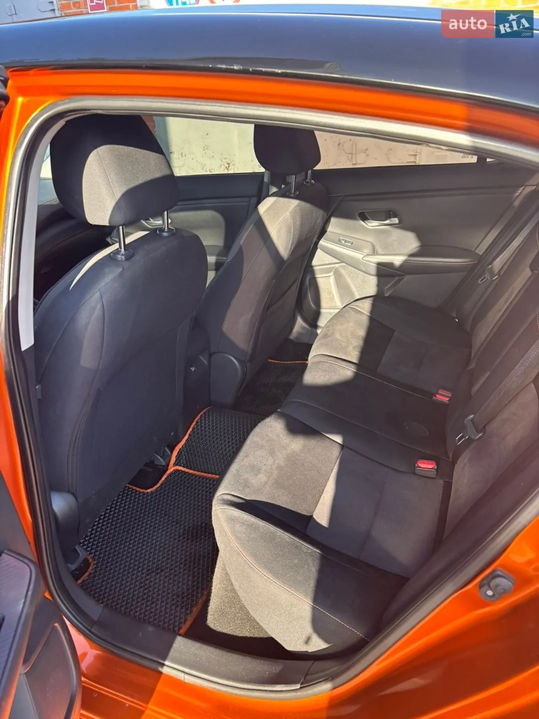 2021 Nissan Sentra - мініатюра 17
